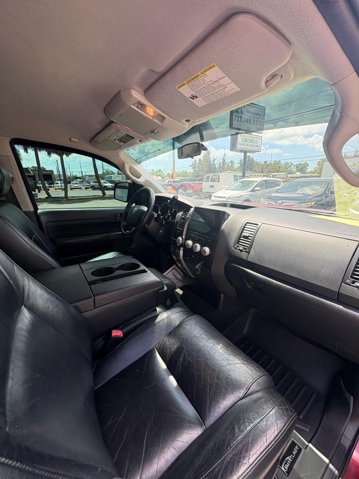 Toyota Tundratundra-Grade 5.7L Double Cab 2Wd - Thumbnail 15