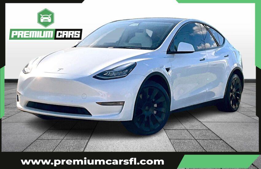 Tesla Model Y Long Range Sport Utility 4D - Thumbnail 2