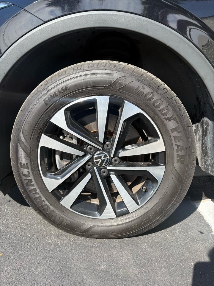 Volkswagen Tiguans 4Motion - Thumbnail 9