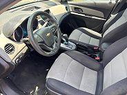 Chevrolet Cruze - Thumbnail 3
