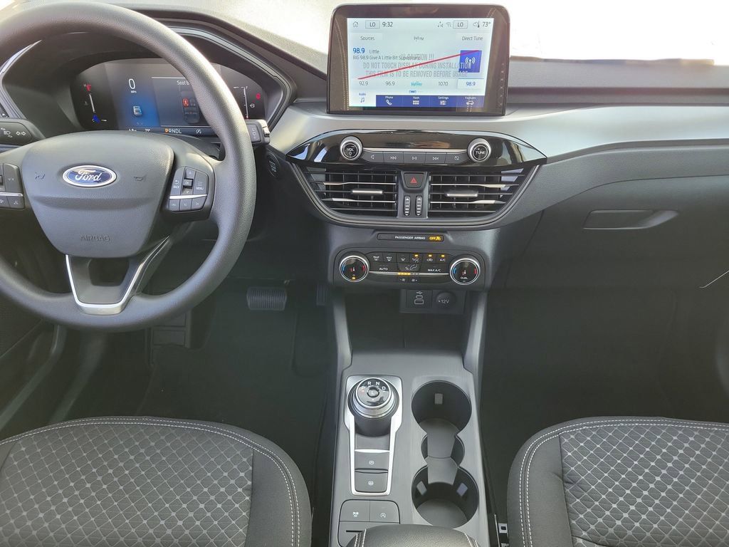 Ford Escape - Thumbnail 17