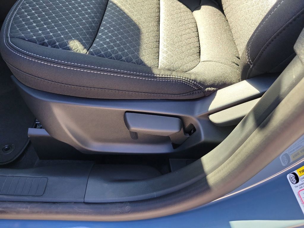 Ford Escape - Thumbnail 20