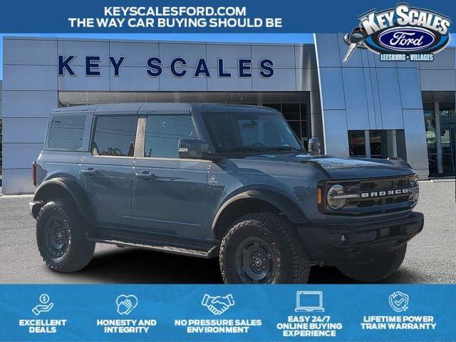 Ford Bronco - Thumbnail 3