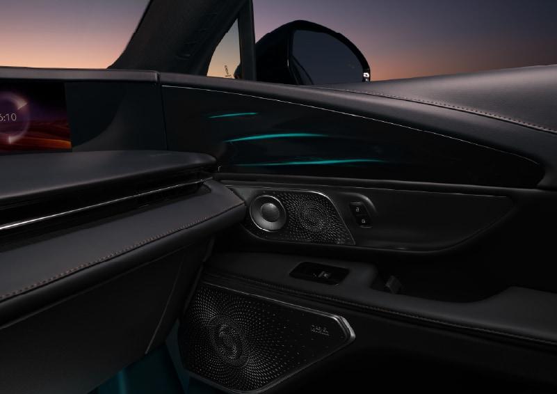 Lincoln Nautilus Suv - Thumbnail 17