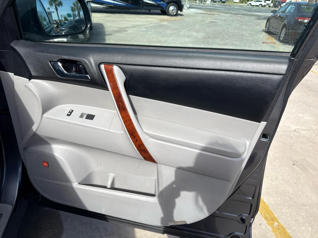 Toyota Highlander4Wd 4Dr V6 Limited (Natl) - Thumbnail 15