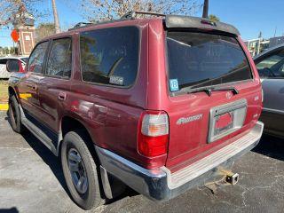 Toyota 4Runner - Thumbnail 3