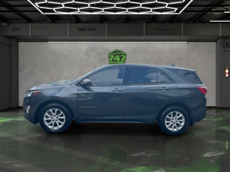 Chevrolet Equinox Ls - Thumbnail 3