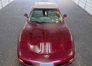 Chevrolet Corvette - Thumbnail 2