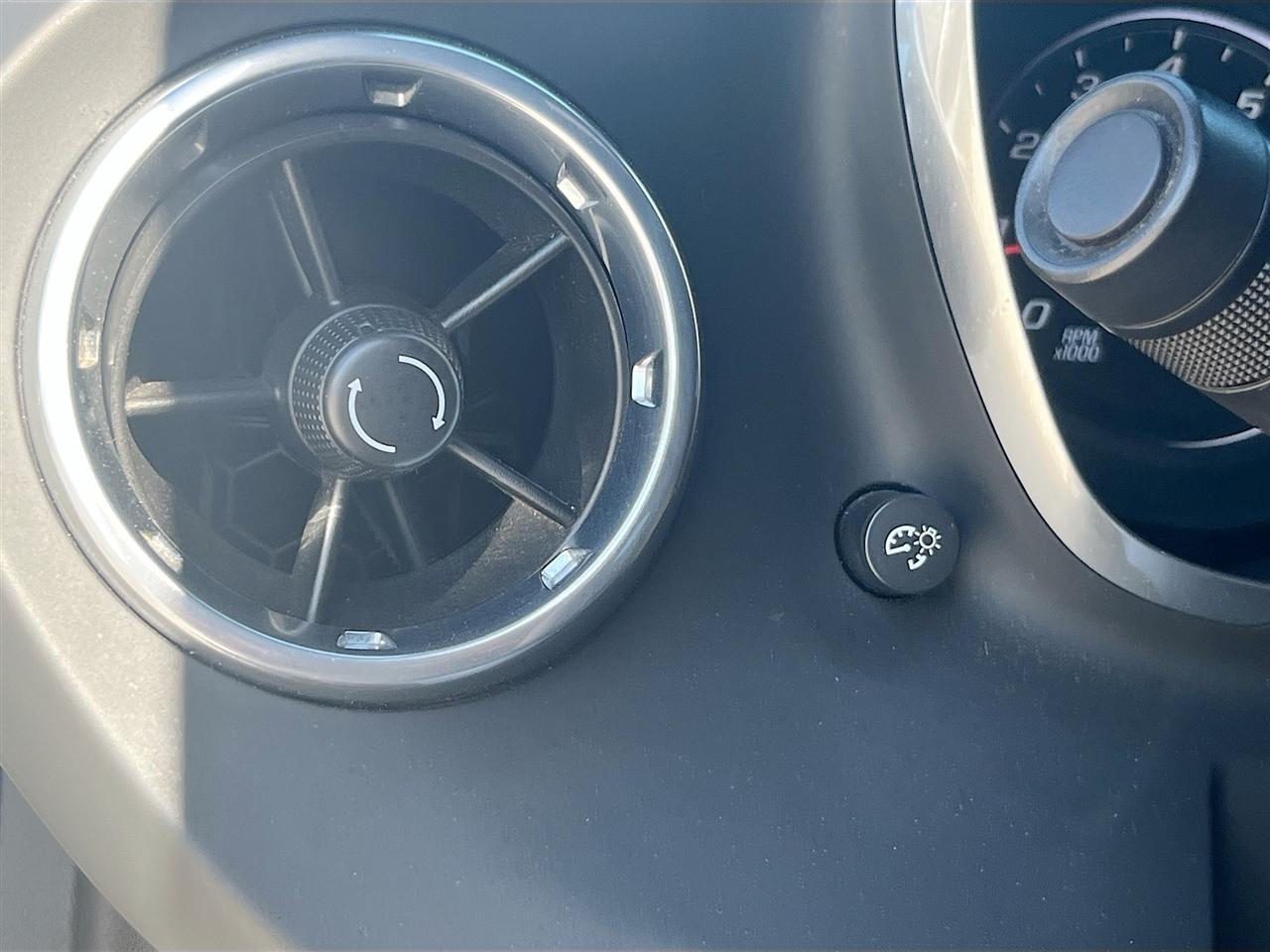 Chevrolet Camaro2Dr Conv 1Lt - Thumbnail 10