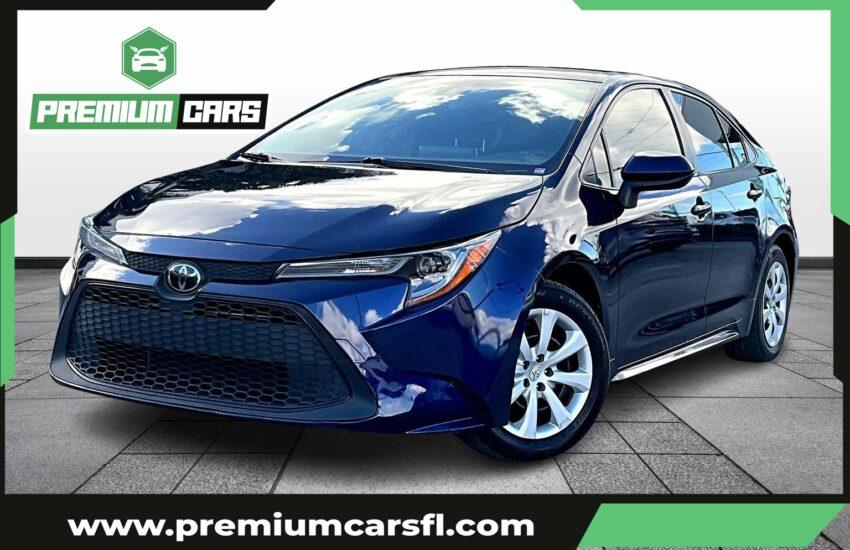 Toyota Corolla Le Sedan 4D - Thumbnail 2