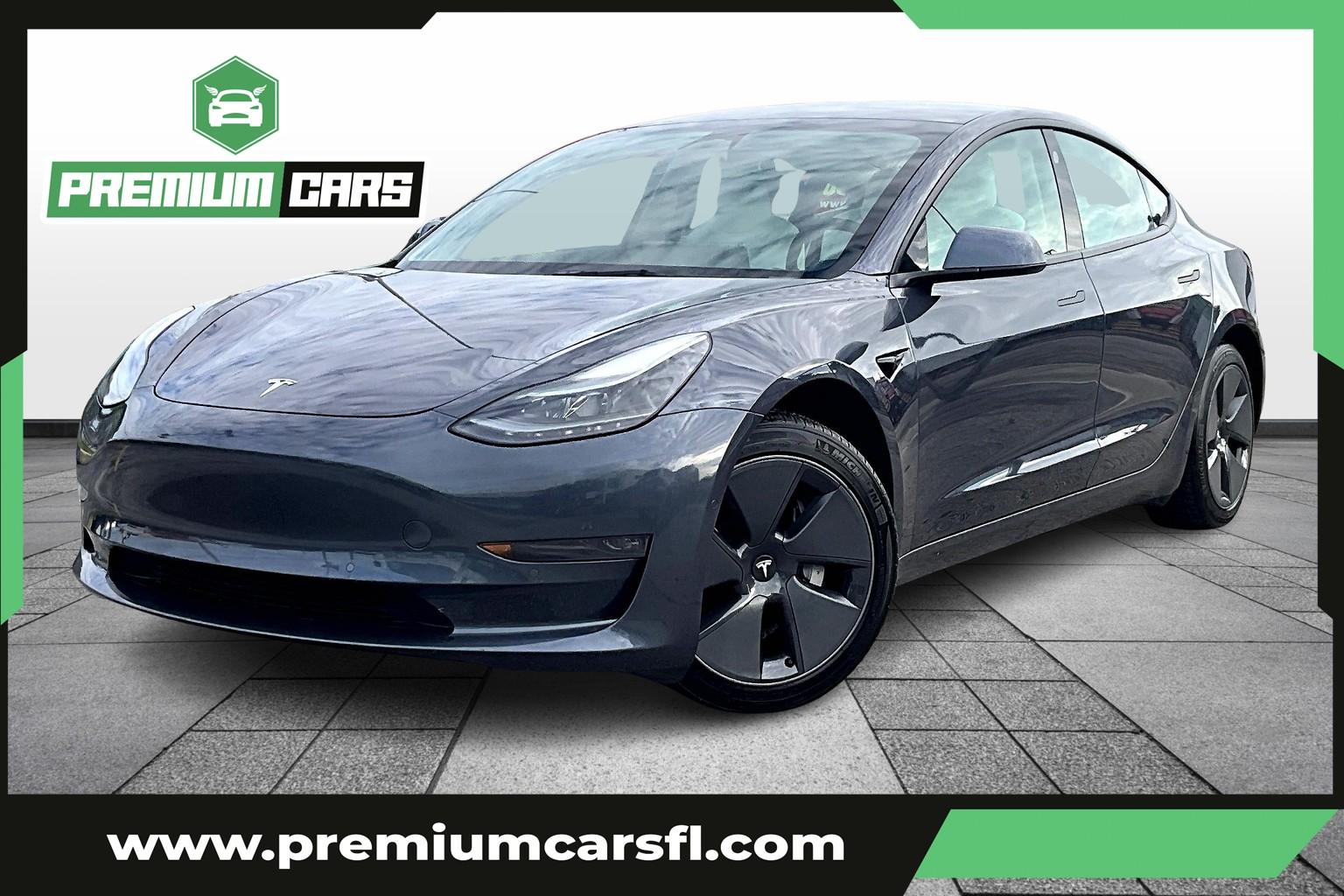 Tesla Model 3 Long Range Sedan 4D - View 1