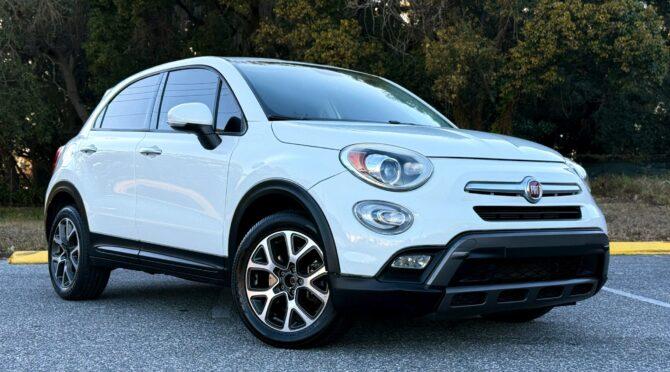 Hyundai Tucson Limited Sport Utility 4D - Thumbnail 5