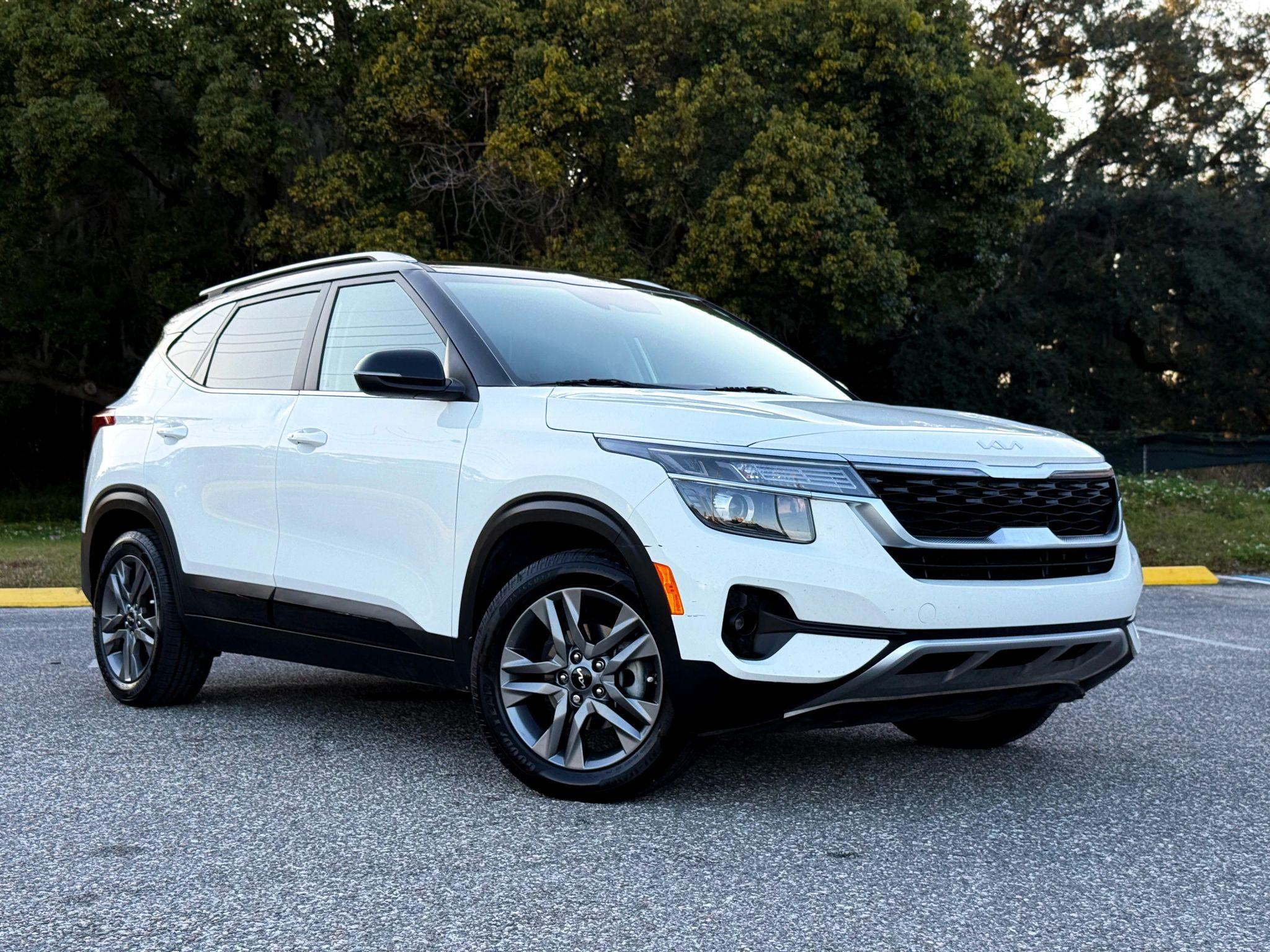 Kia Seltos S - View 1