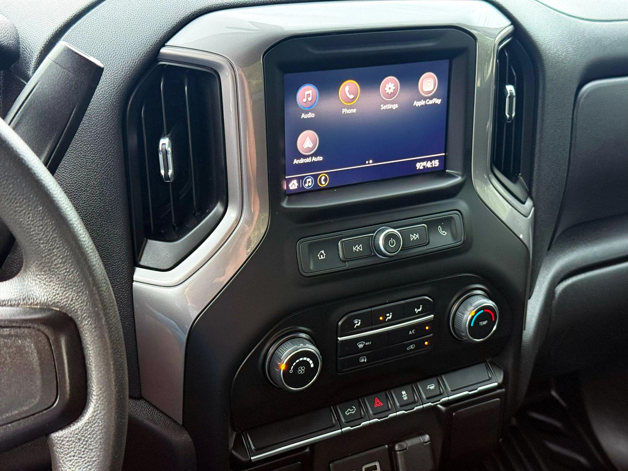 Chevrolet Silverado 1500 - Thumbnail 16