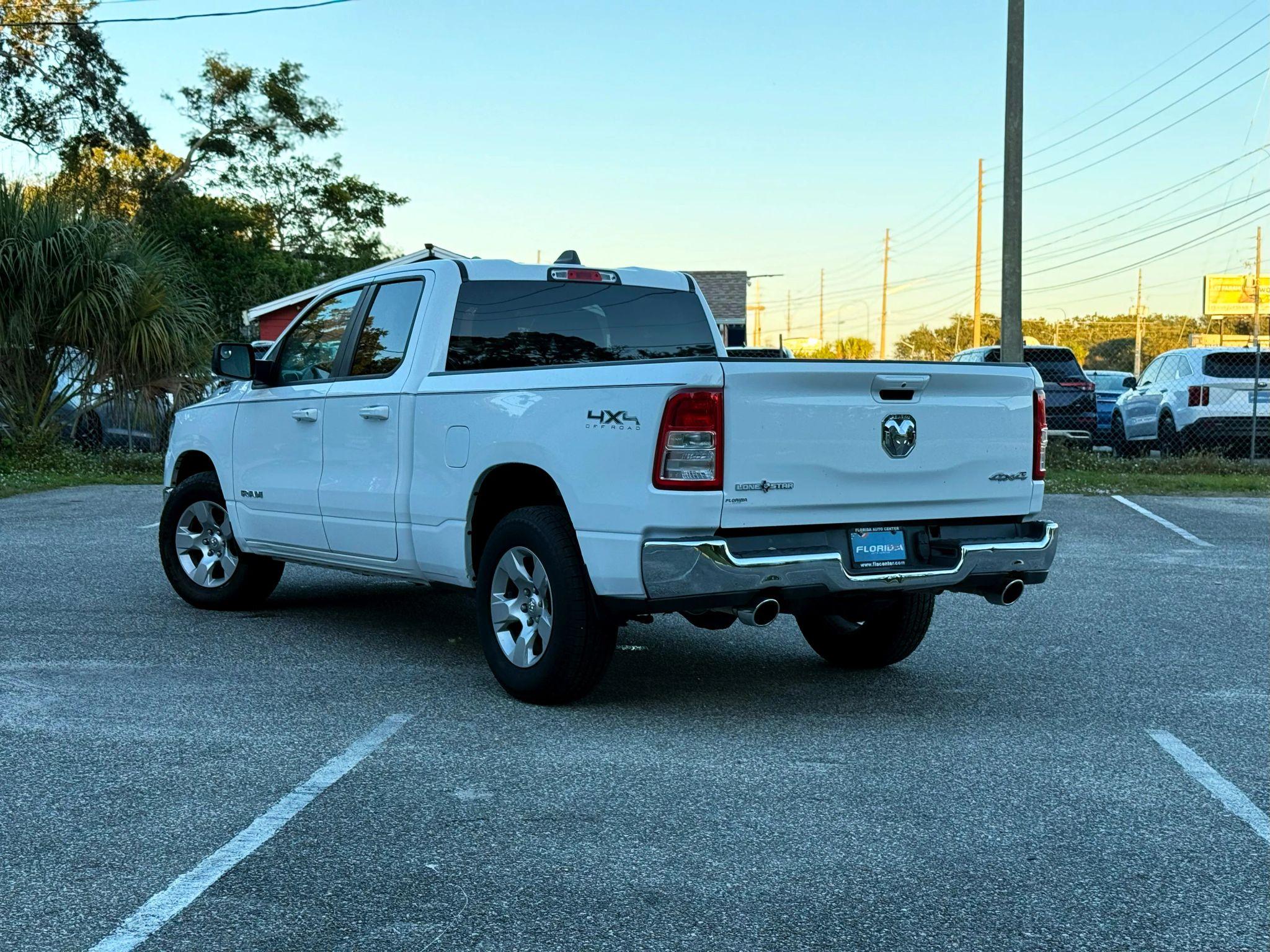 Ram 1500 Lone Star - Thumbnail 2
