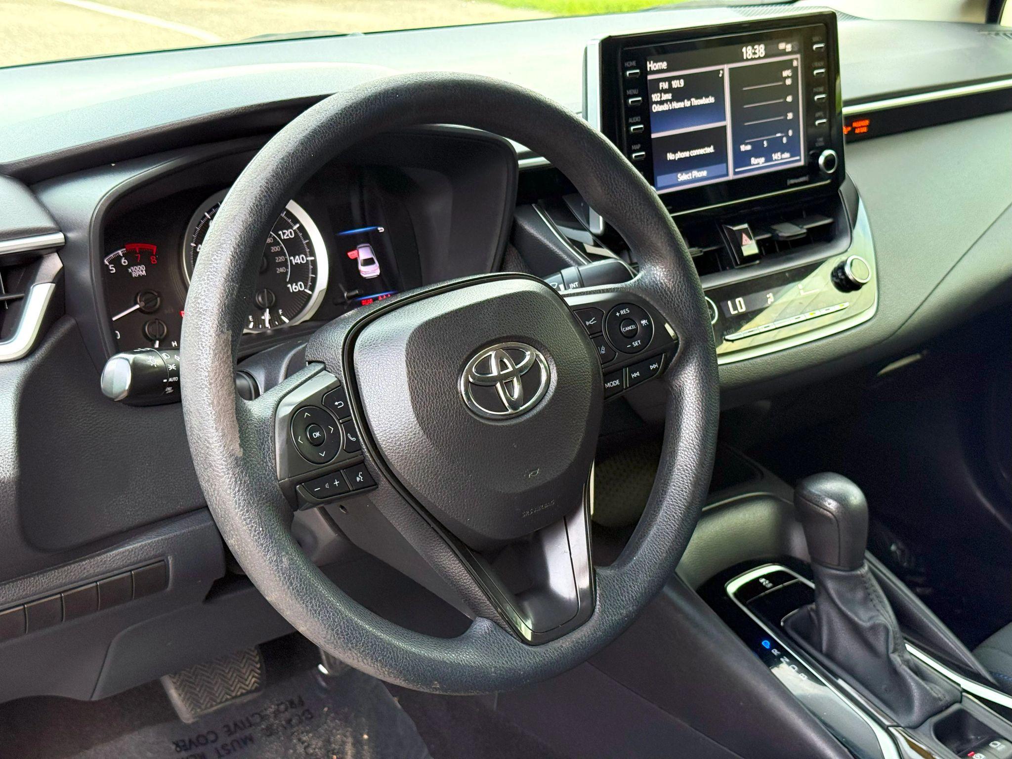 Toyota Corolla Le - Thumbnail 13