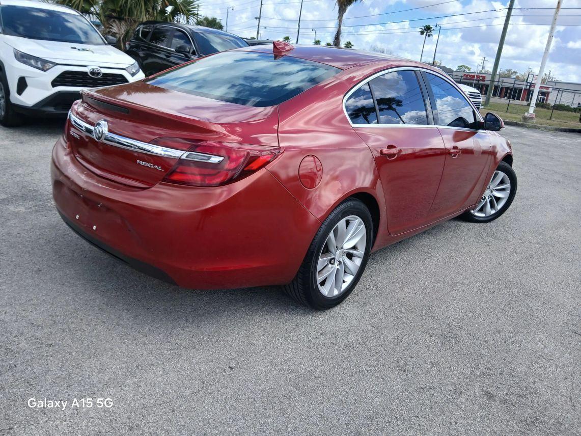 Buick Regal - Thumbnail 3