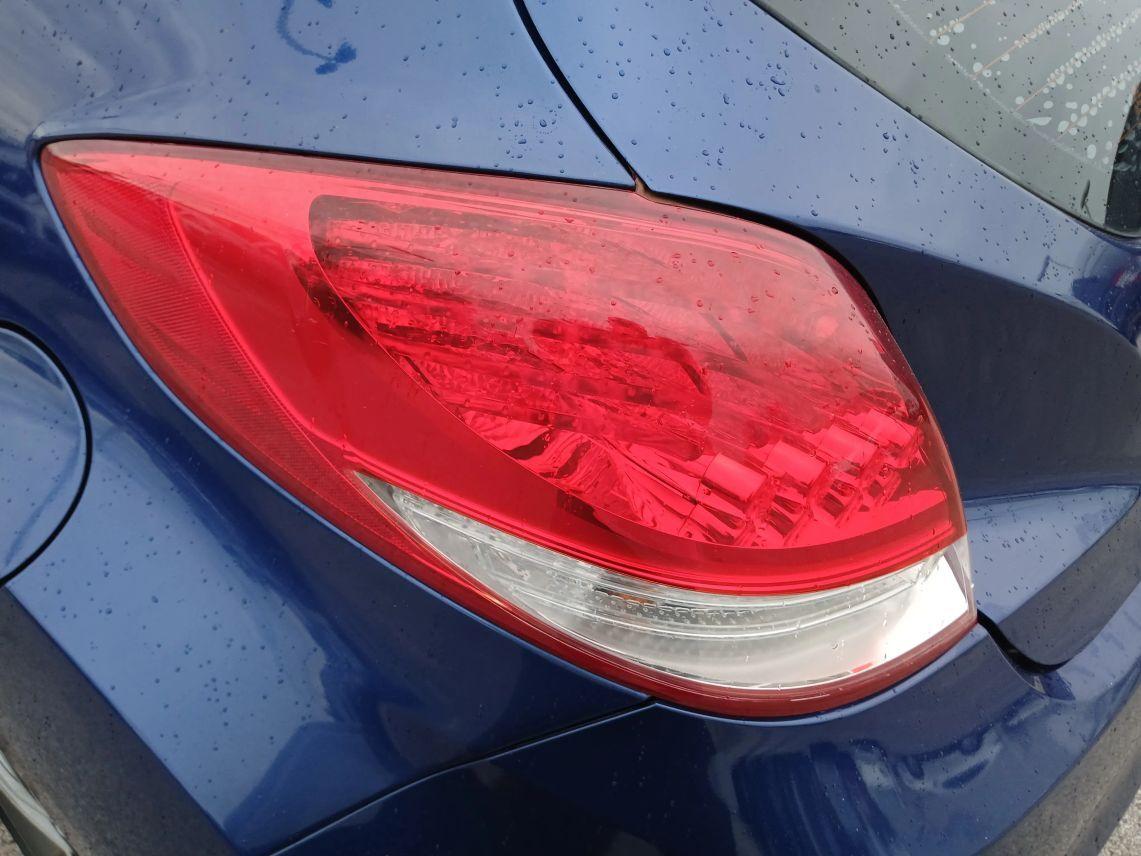 Hyundai Veloster - Thumbnail 14