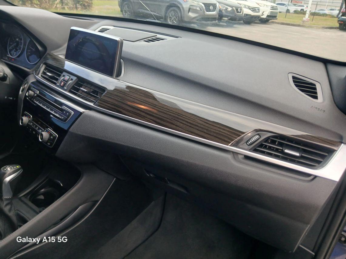 BMW X1 - Thumbnail 12