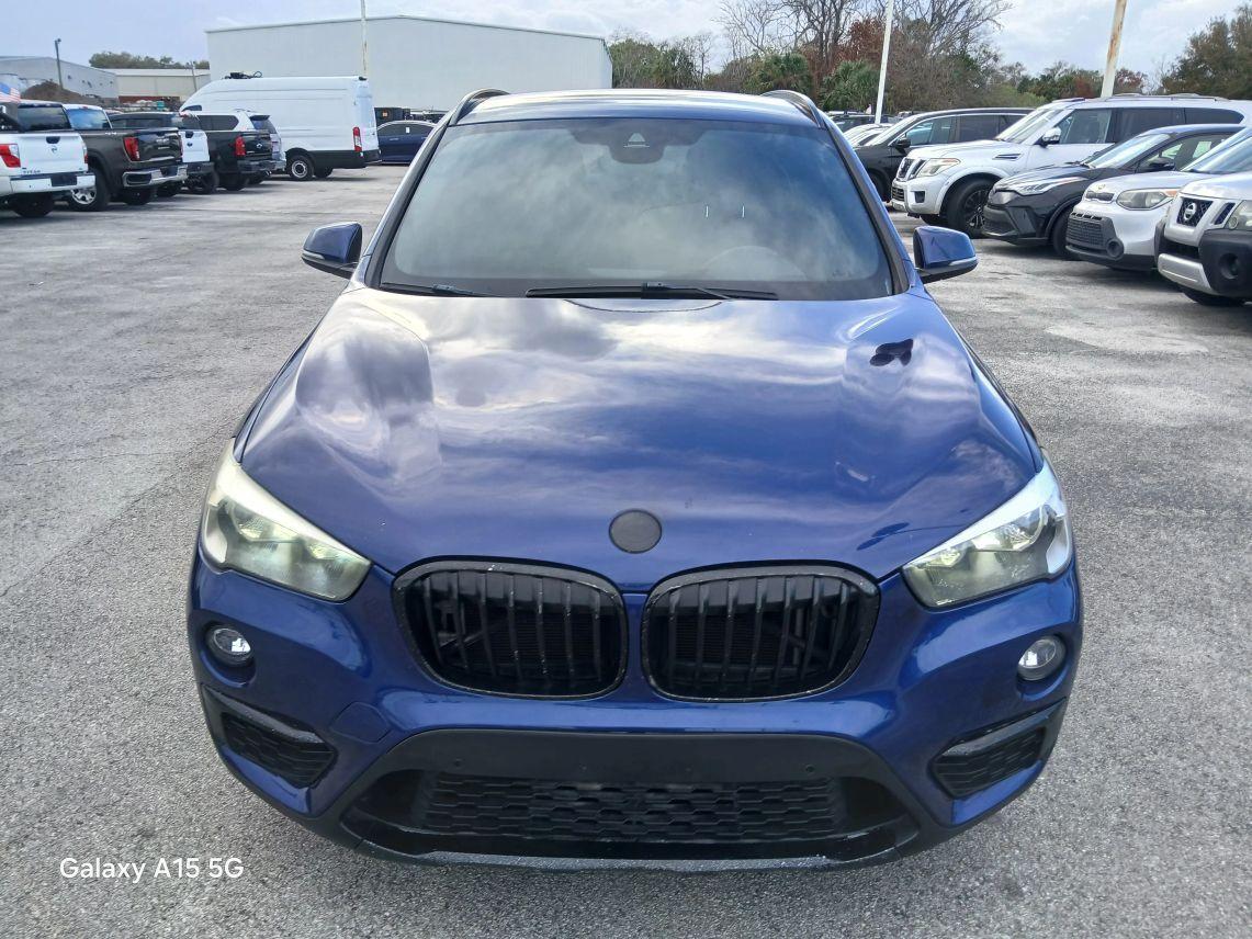 BMW X1 - Thumbnail 3