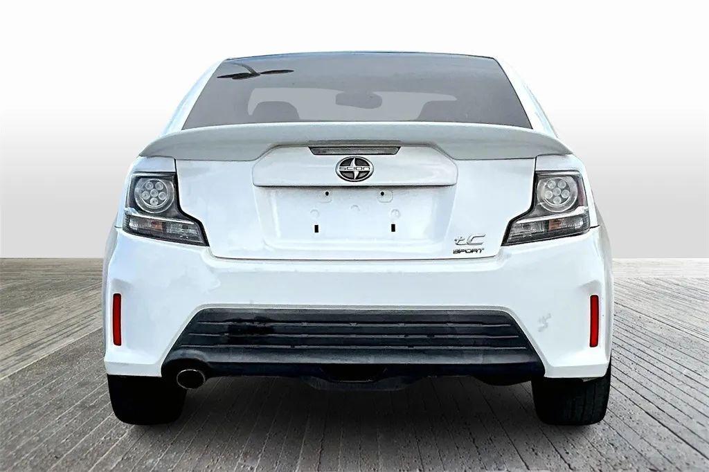Scion TC - Thumbnail 4