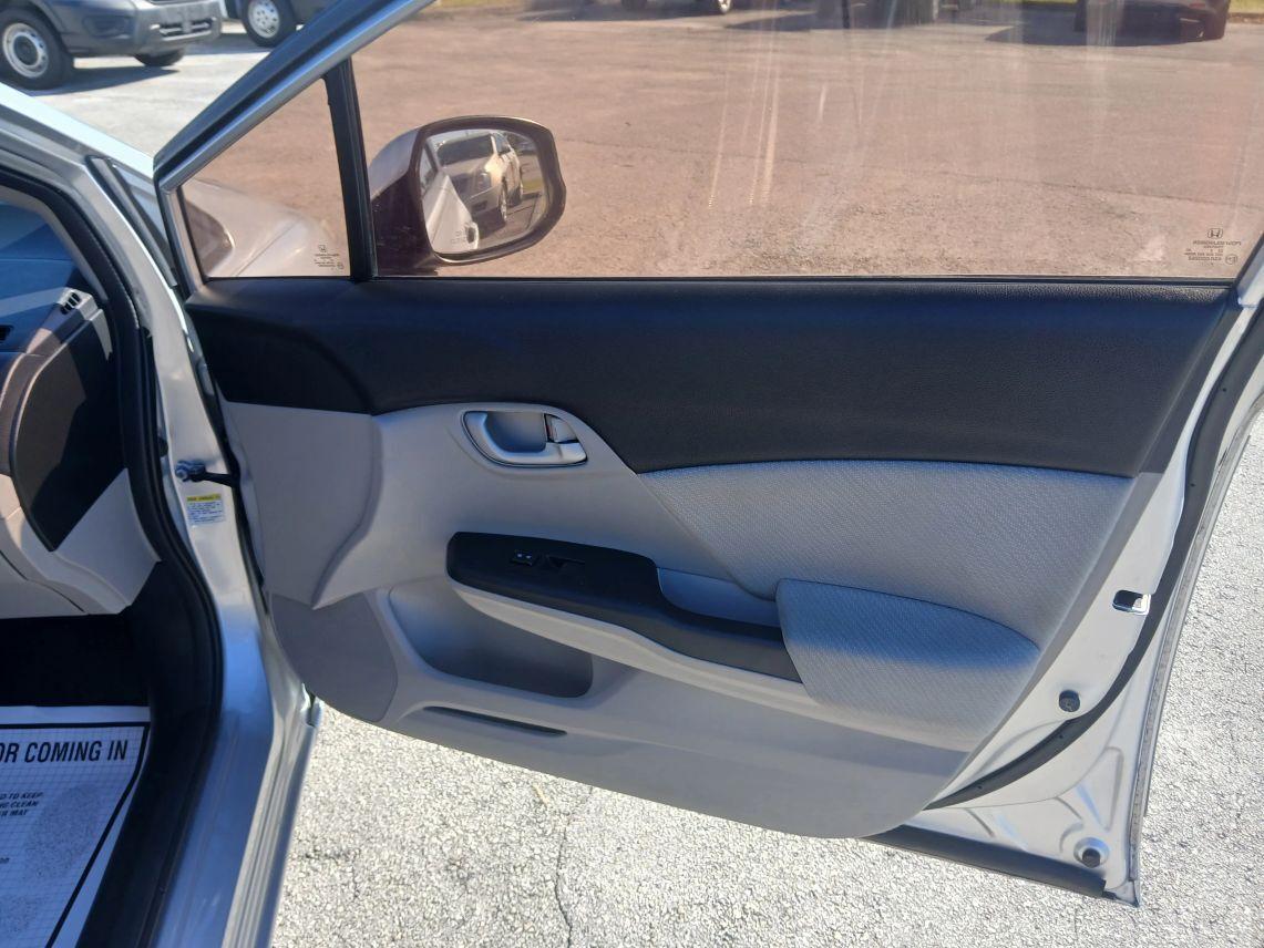 Honda Civic - Thumbnail 16