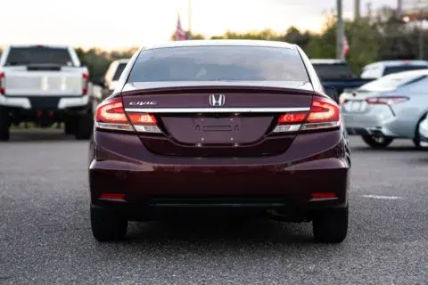 Honda Civic Lx Sedan 4D - Thumbnail 5