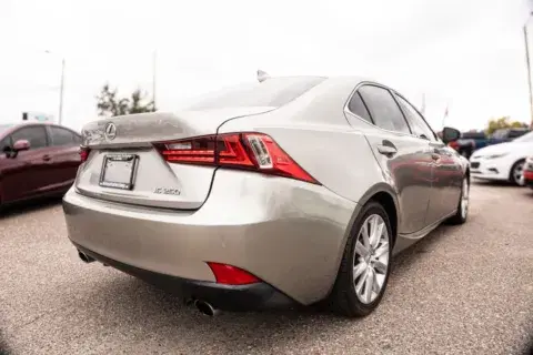 Lexus Is 250 Sedan 4D - Thumbnail 5