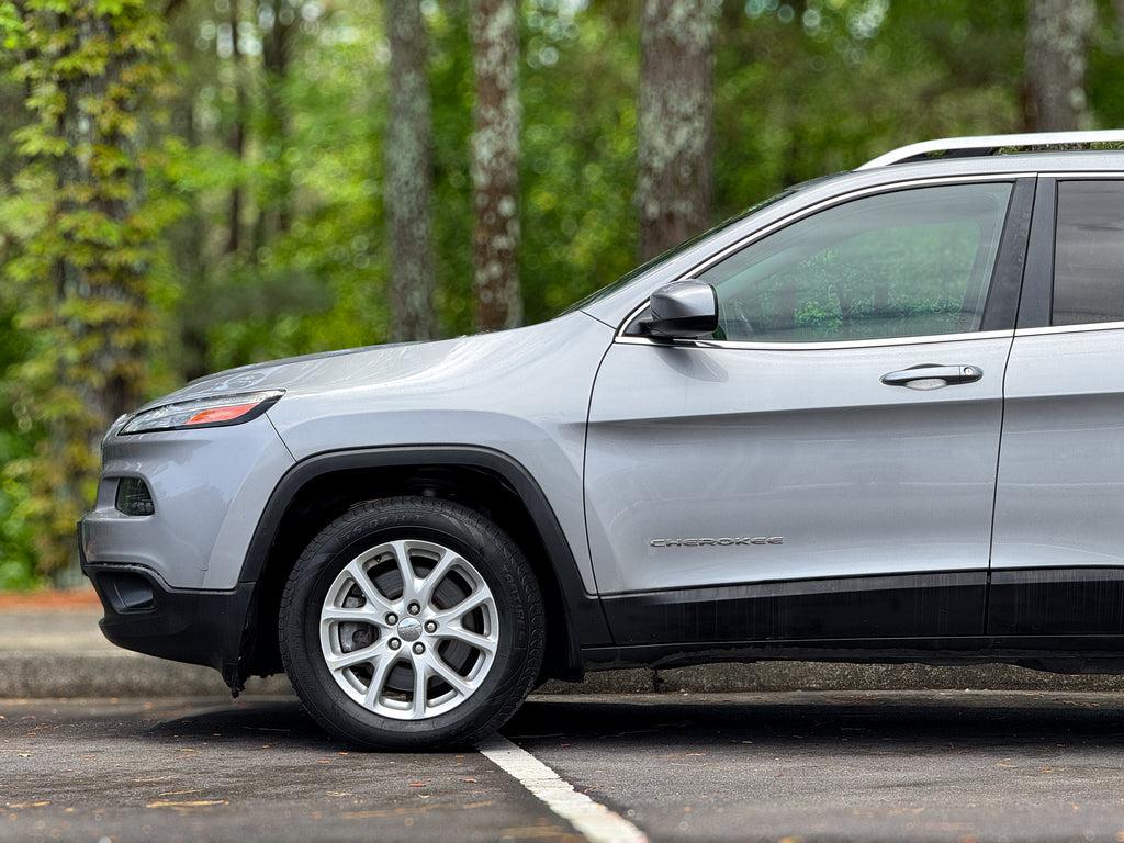 Jeep Cherokee 4Wd - Thumbnail 4