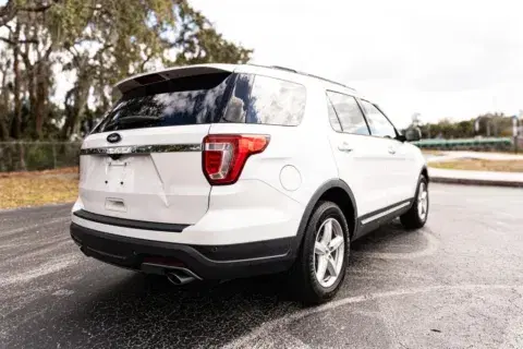 Ford Explorer Xlt Sport Utility 4D - Thumbnail 6
