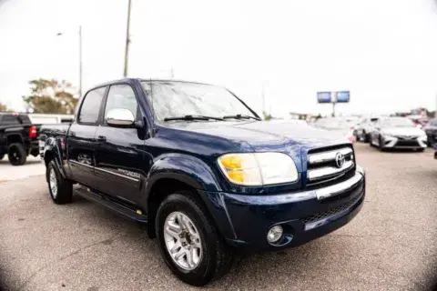 Toyota Tundra Double Cab Sr5 Pickup 4D 6 1/2 Ft - Thumbnail 4