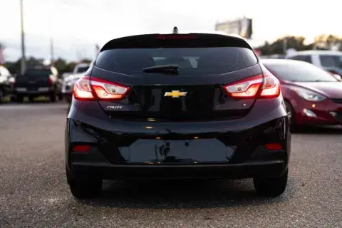 Chevrolet Cruze Lt Hatchback 4D - Thumbnail 5