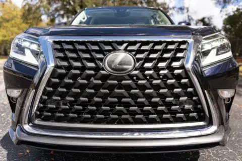 Lexus Gx 460 Sport Utility 4D - Thumbnail 3