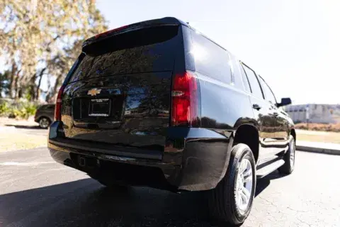 Chevrolet Tahoe Ls Sport Utility 4D - Thumbnail 5