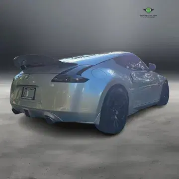 Nissan 370Z Coupe 2D - Thumbnail 5