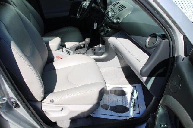 Toyota RAV4 - Thumbnail 8