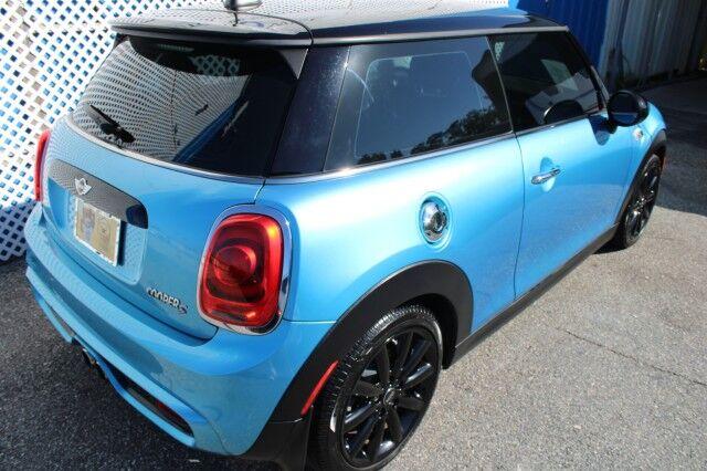 MINI Cooper S - Thumbnail 3