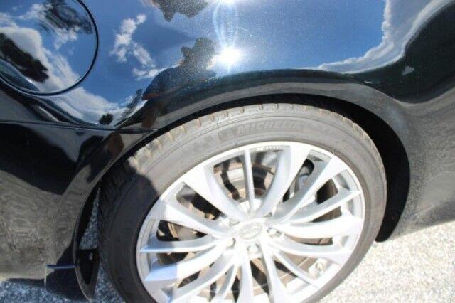 Infiniti G37 S Convertible - Thumbnail 15