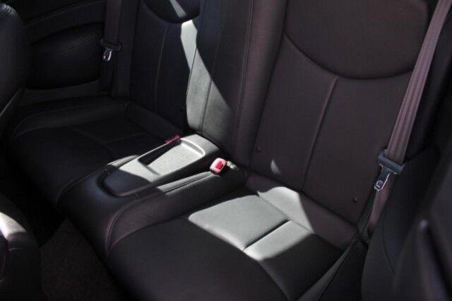 Infiniti G37 S Convertible - Thumbnail 17