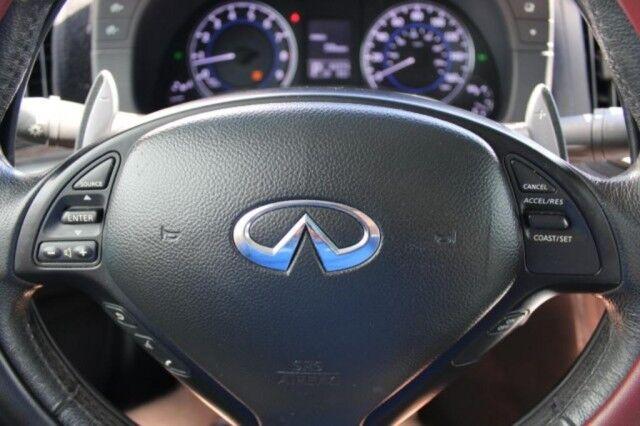Infiniti G37 S Convertible - Thumbnail 19