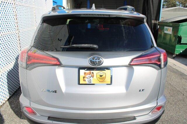 Toyota RAV4 - Thumbnail 8