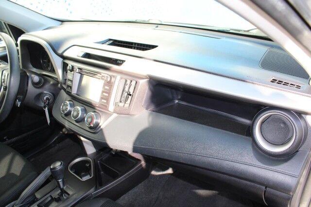 Toyota RAV4 - Thumbnail 12