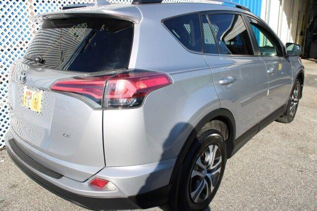 Toyota RAV4 - Thumbnail 7