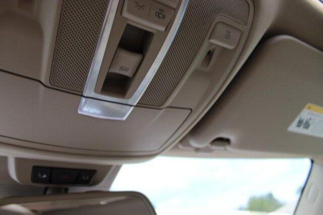 Mercedes-Benz ML 350 - Thumbnail 20