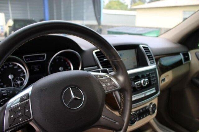 Mercedes-Benz ML 350 - Thumbnail 10