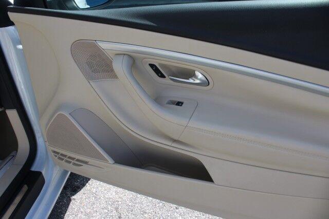 Volkswagen Eos LUXURY W/NAVI - Thumbnail 7