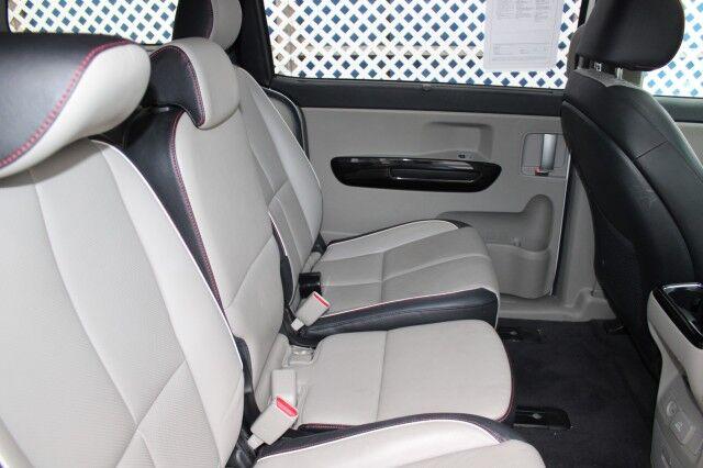 Kia Sedona - Thumbnail 16