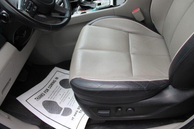 Kia Sedona - Thumbnail 19