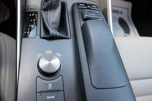 Lexus IS 250 - Thumbnail 15