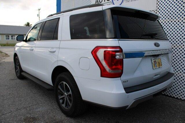 Ford Expedition - Thumbnail 4